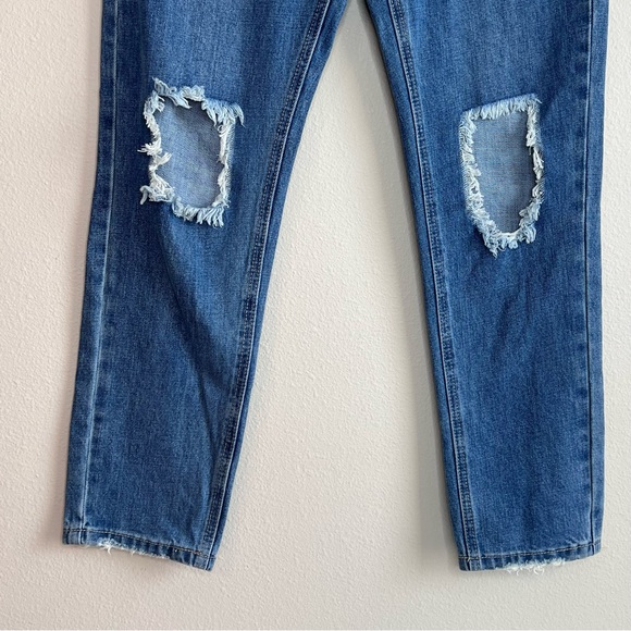 Superdown Revolve Angie Distressed Busted Knees Jeans size 27 - Picture 4 of 10